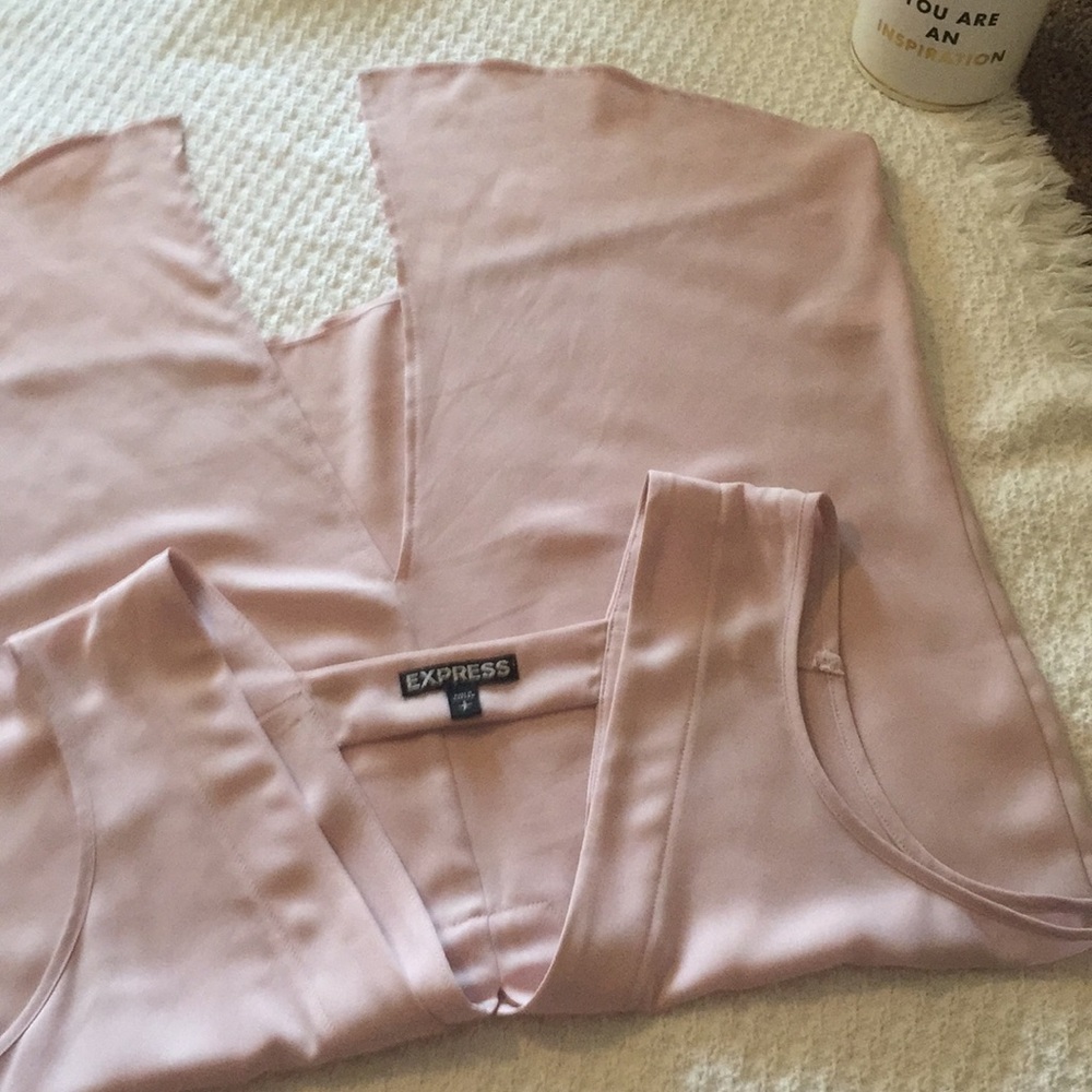 Express shirt - Picture 3 of 3